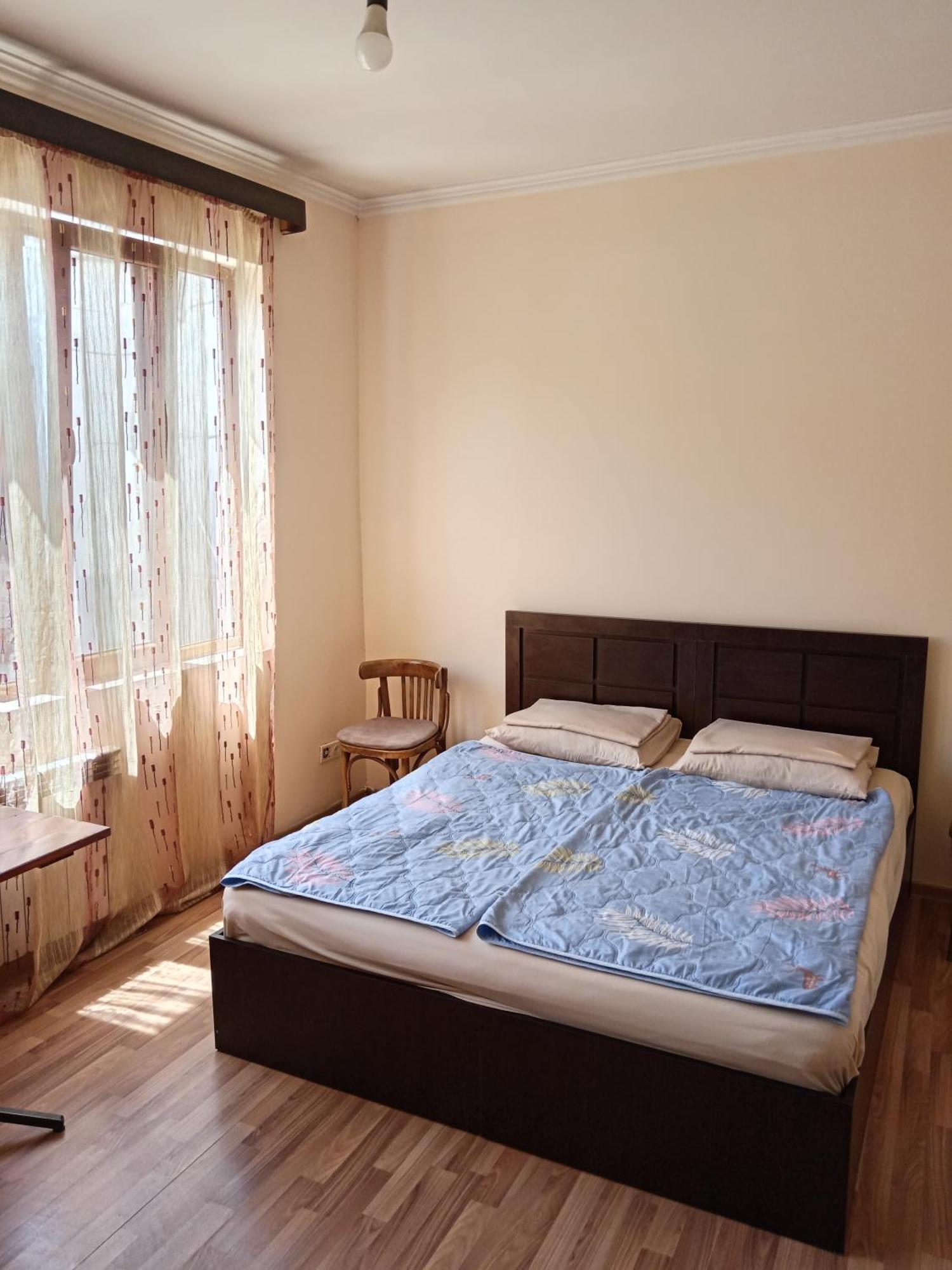 Hotel House 56 Erevan Esterno foto